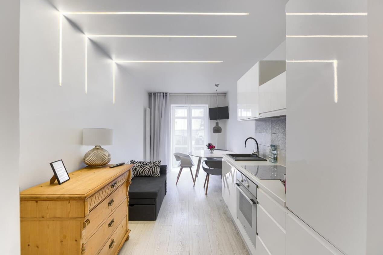 שצ'צ'ין Apartament 200 Apartamenty No.1 Ogrod, Parking W Centrum מראה חיצוני תמונה