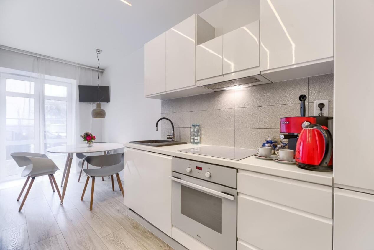 שצ'צ'ין Apartament 200 Apartamenty No.1 Ogrod, Parking W Centrum מראה חיצוני תמונה