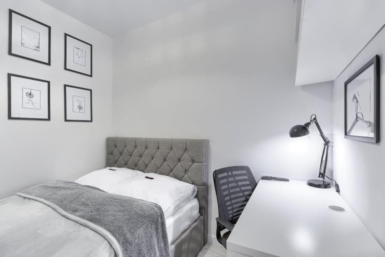 שצ'צ'ין Apartament 200 Apartamenty No.1 Ogrod, Parking W Centrum מראה חיצוני תמונה